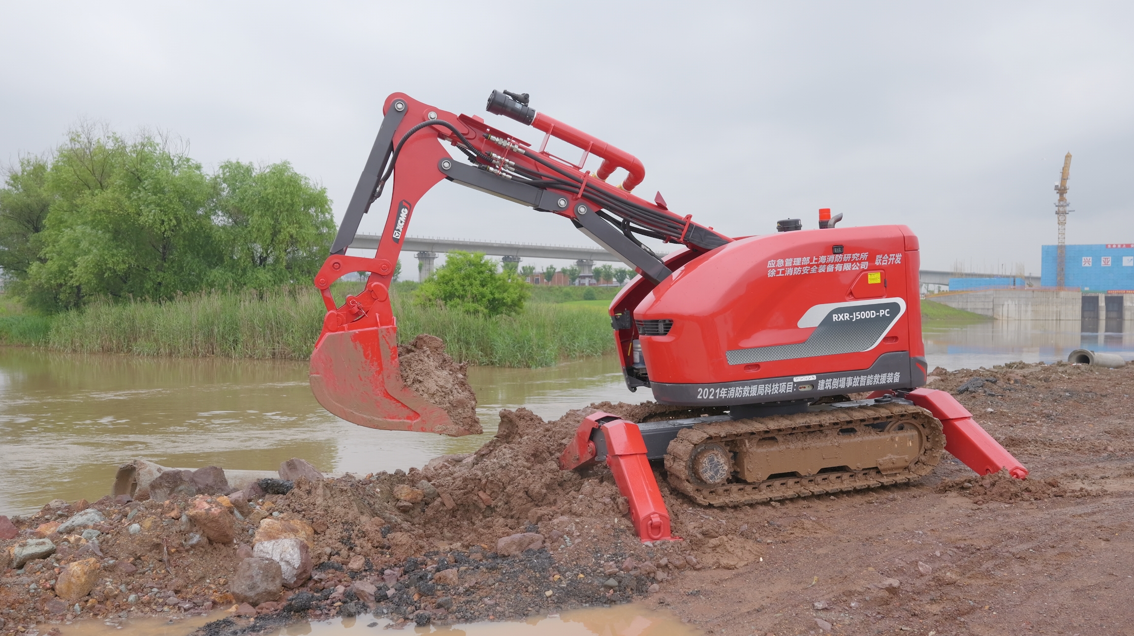 572996145fce49909df8dc88d0327f07