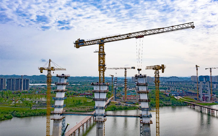 助力涪江两岸“双向奔赴”，，九洲国际群塔显身手！！！