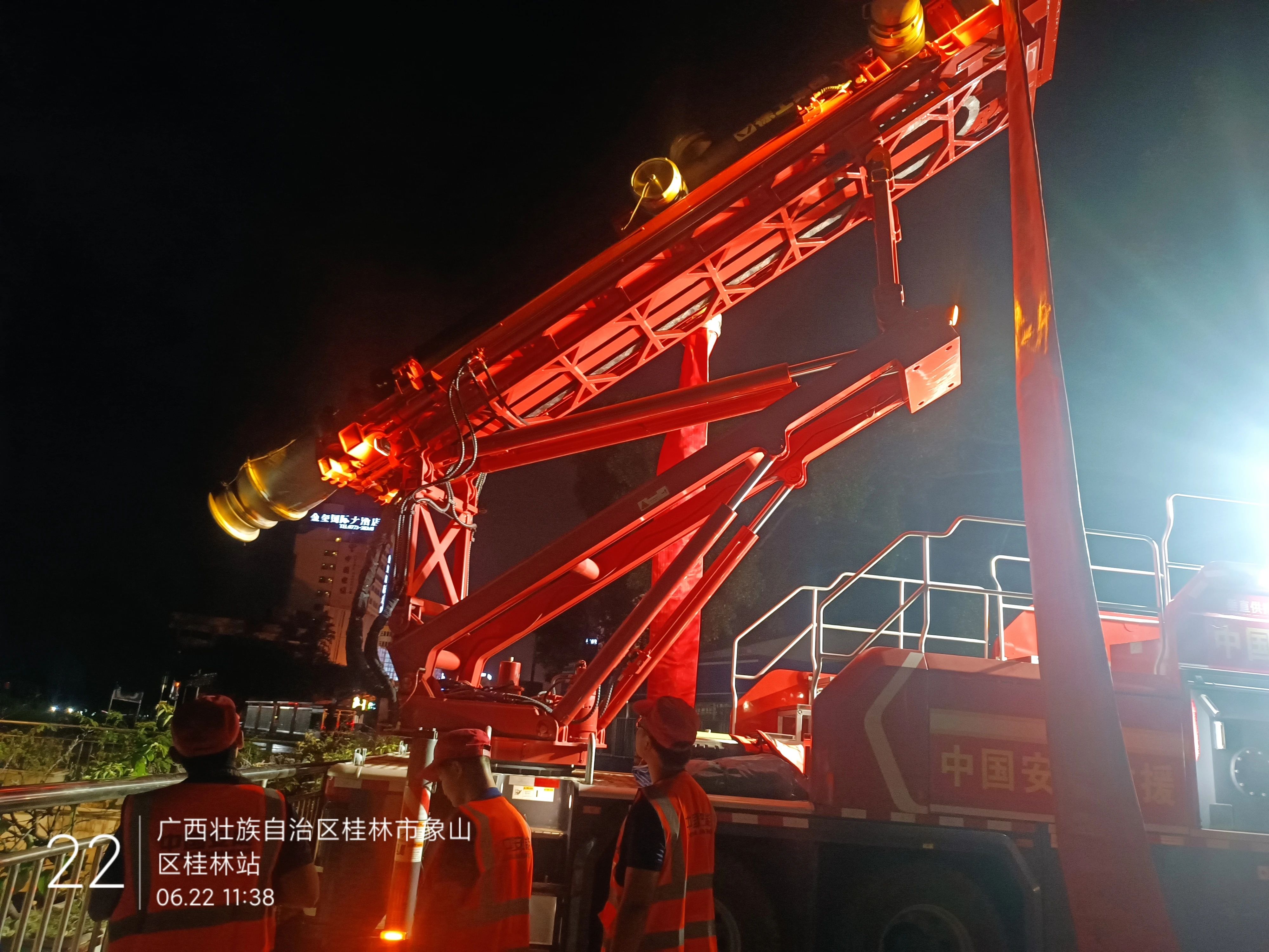 桂林洪水！！九洲国际多台排涝应急装备全力迎战!