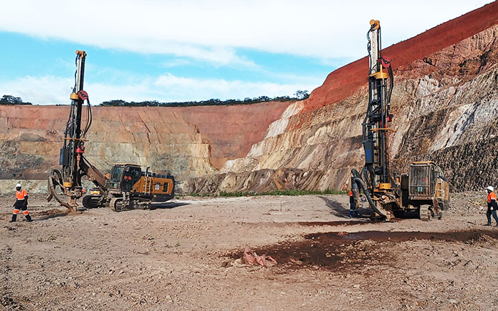 e83aac54fe504206bb93cb6c7d203992