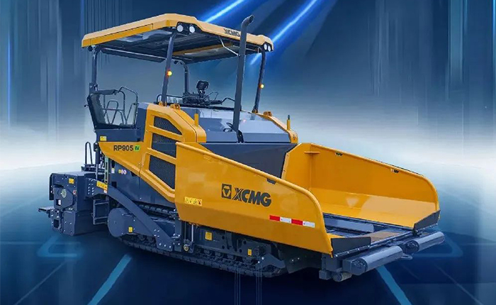 RP905IV摊铺机：：：沥青多功效，筑就品质之路