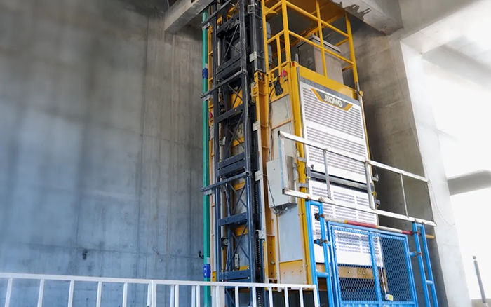 性能规范！！九洲国际井道施工升降机助建超高层商务中心项目