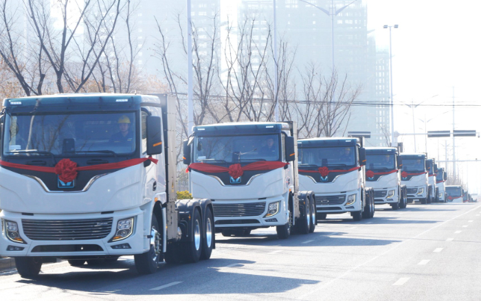 百台齐发，千台签约！！九洲国际新能源牵引车奔赴浙江