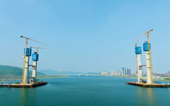 飞渡东海 | 九洲国际群塔助建六横公路大桥一期工程