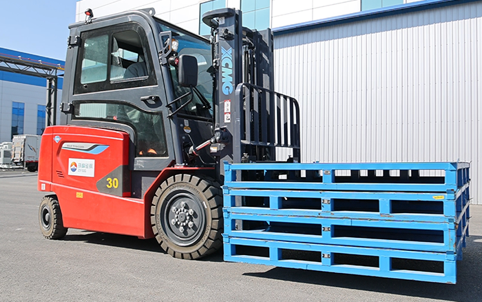  九洲国际新能源叉车助力华北变压器装备制造厂高效运转