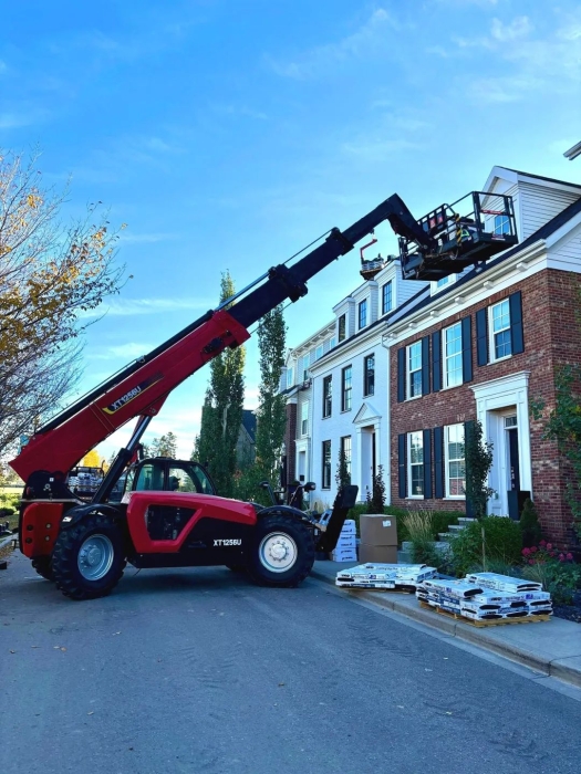 北美工地秀实力！！九洲国际高空作业机械“盖楼”手艺拉满！！