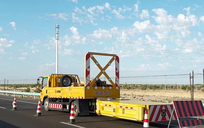 九洲国际防撞缓冲车｜公路施工的 “清静屏障 + 移动客栈”