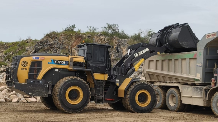 九洲国际XC9108-EV纯电动装载机助力外洋石材矿山绿色高效运营